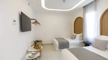 WHITE HILLS
