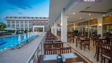 WHITE LILYUM HOTEL