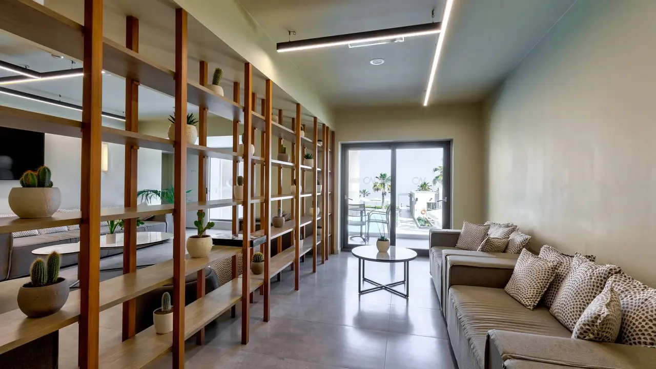 White Olive Elite Rethymno