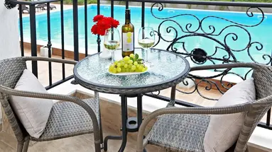 White Rock Castle Suite Hotel and SPA