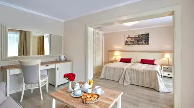 White Rock Castle Suite Hotel and SPA
