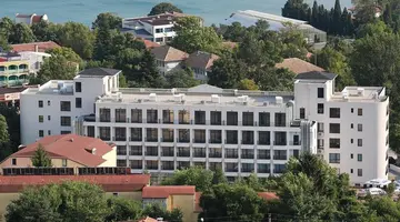 White Rock Castle Suite Hotel and SPA