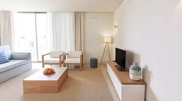White Shell Beach Villas