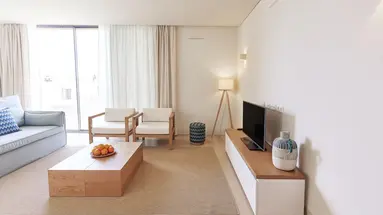 White Shell Beach Villas
