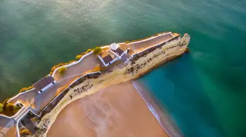 White Shell Beach Villas