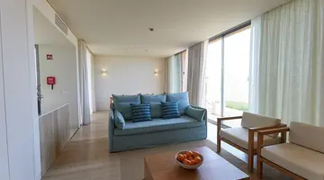 White Shell Beach Villas