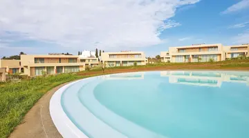 White Shell Beach Villas