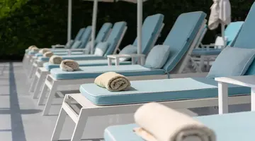 White Suites - Adults Only