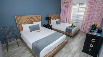 Whitelaw Hotel
