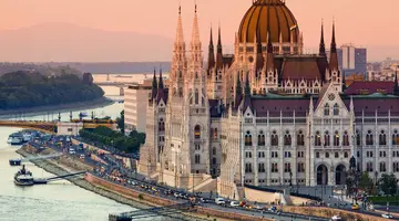 Wiedeń i Budapeszt - perły Dunaju dla wygodnych