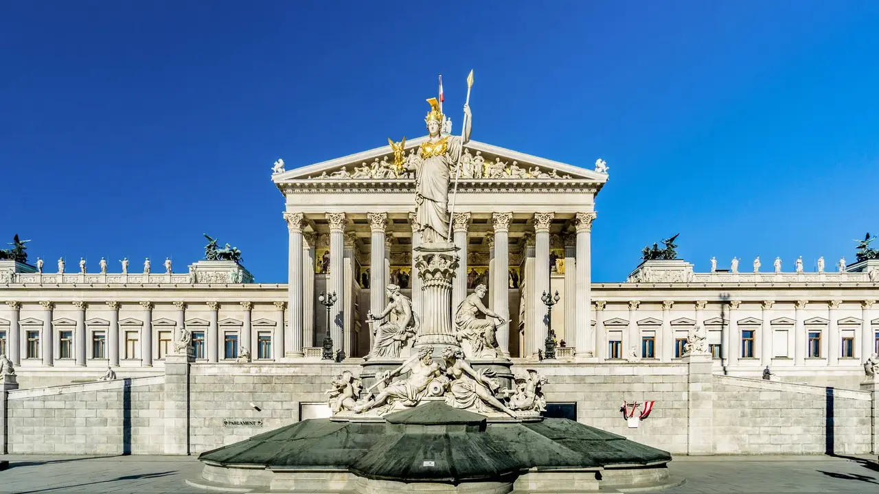Wiedeń i Budapeszt - perły Dunaju dla wygodnych