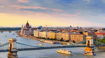 Wiedeń i Budapeszt - perły Dunaju dla wygodnych