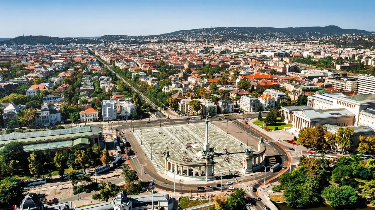 Wiedeń i Budapeszt - perły Dunaju dla wygodnych