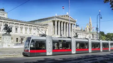 WIEDEŃ I DOLINA WACHAU - 4 dni
