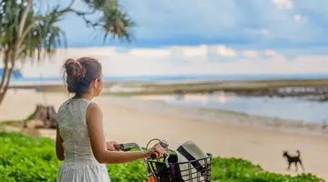 Wieżowce Singapuru i plaże Tajlandii