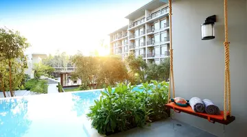 Wieżowce Singapuru i plaże Tajlandii