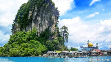 Wieżowce Singapuru i plaże Tajlandii