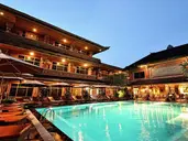 Wina Holiday