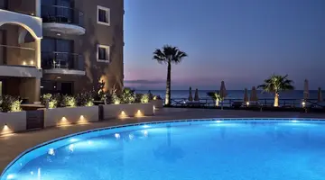 Windmill Bay Hotel
