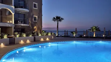 Windmill Bay Hotel