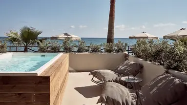 Windmill Bay Hotel