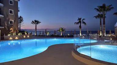 Windmill Bay Hotel