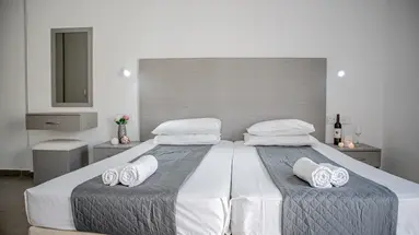 WINDMILLS APARTMENTS