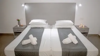 WINDMILLS APARTMENTS