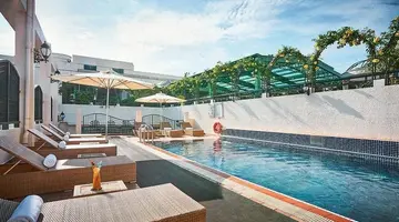 Windsor Plaza
