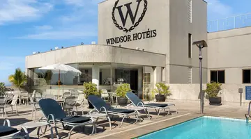 Windsor Plaza