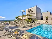 Windsor Plaza