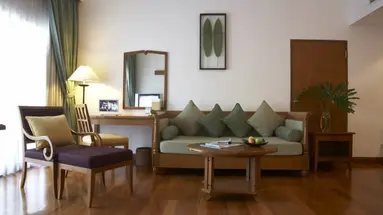 WOODLANDS HOTEL & RESORT