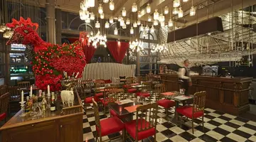 WOODLANDS HOTEL & RESORT