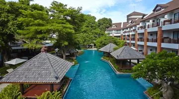 WOODLANDS SUITES SERVICED RESIDENCES