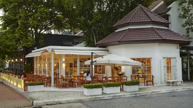 WOODLANDS SUITES SERVICED RESIDENCES