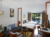 WOODLANDS SUITES SERVICED RESIDENCES
