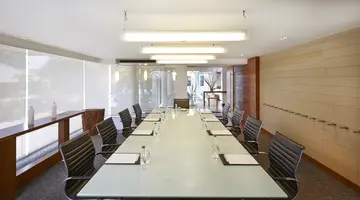 WOODLANDS SUITES SERVICED RESIDENCES