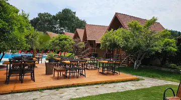 Woodline Hotel