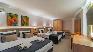 World Star Beach Resort & Spa Hotel