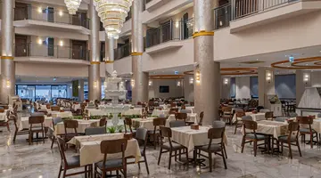 World Star Beach Resort & Spa Hotel