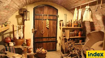 Wycieczka do Sandomierza i Kazimierza Dolnego (Szlak Renesansu) HB