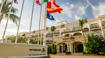 Wyndham Alltra Playa del Carmen Adults Only All Inclusive
