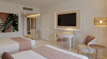 Wyndham Alltra Punta Cana All-Inclusive Resort