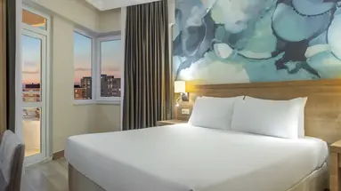 WYNDHAM GARDEN LARA