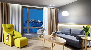WYNDHAM GRAND ATHENS HOTEL
