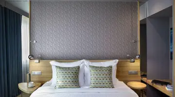 WYNDHAM GRAND ATHENS HOTEL