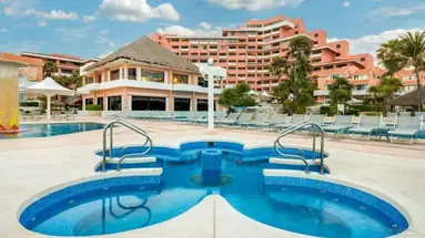 Wyndham Grand Cancun All Inclusive Resort & Villas