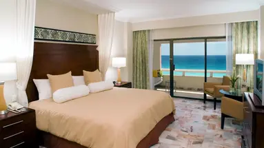 Wyndham Grand Cancun All Inclusive Resort & Villas