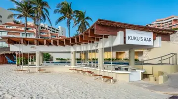 Wyndham Grand Cancun All Inclusive Resort & Villas