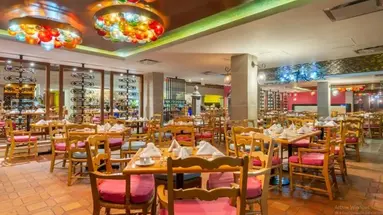 Wyndham Grand Cancun All Inclusive Resort & Villas